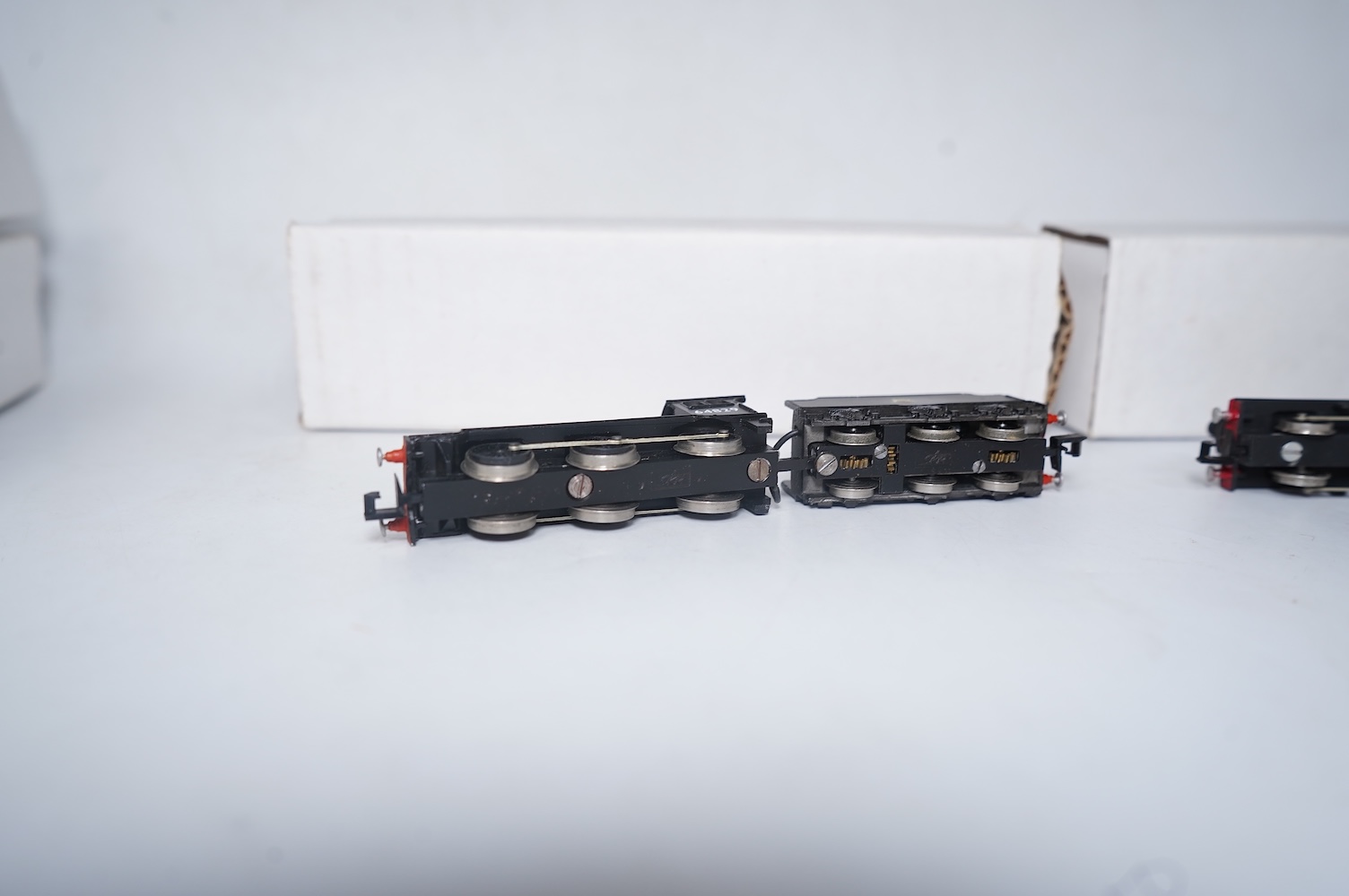 Two boxed Union Mills Models N gauge railway BR locomotives; a Class J39, 64829, and a Class J25, 65685. Condition - good.